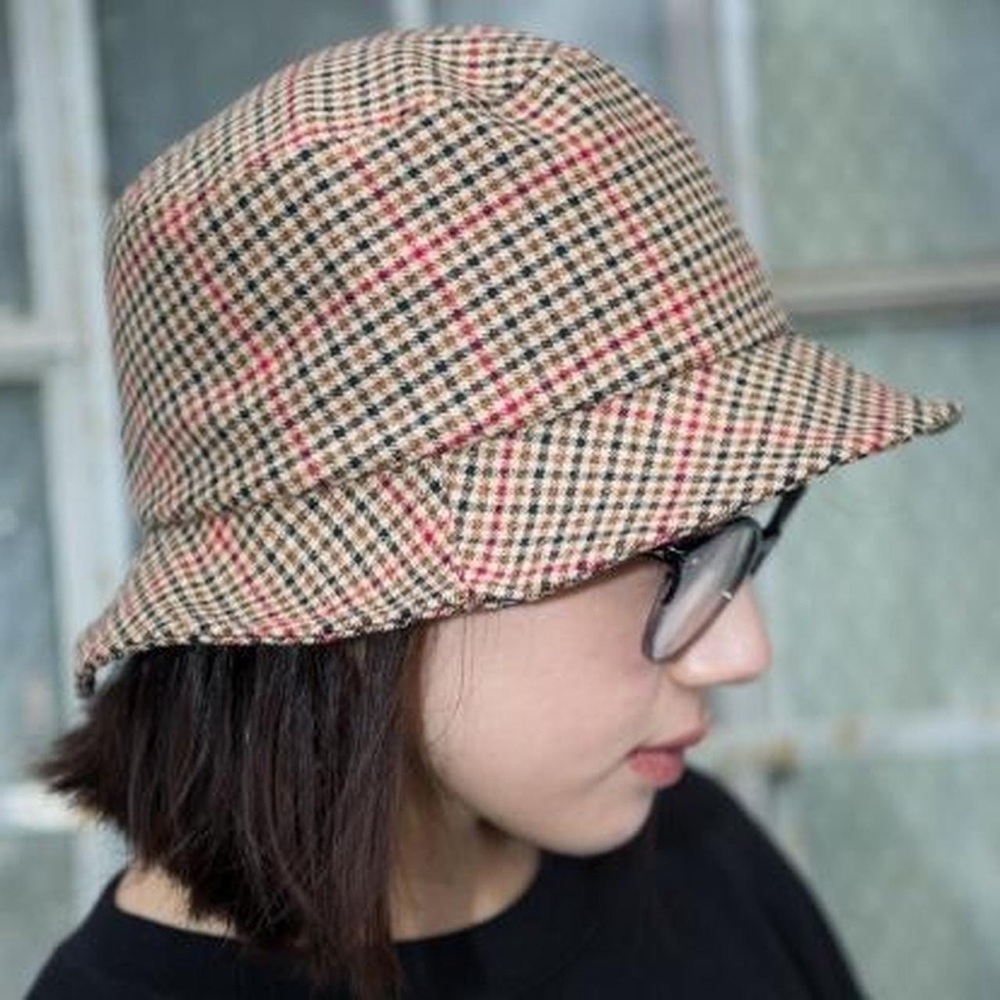 Brandy bucket hat